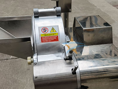 三维高速切丁机实拍图