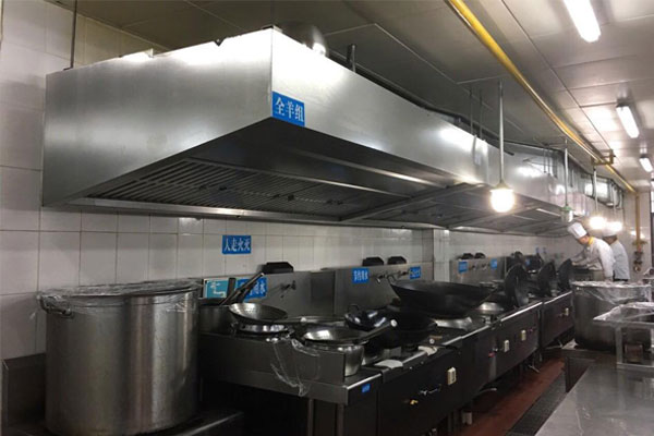 八吉星餐饮厨房工程设备-厨房排烟系统