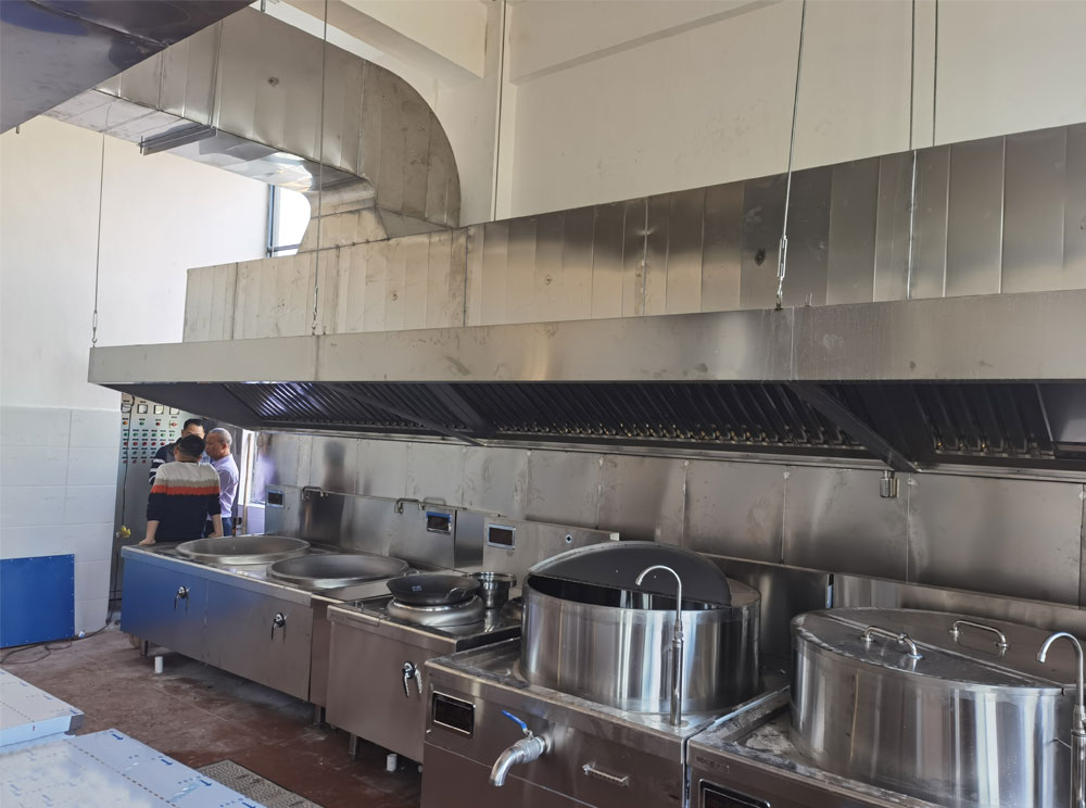 高州第三小学食堂厨房设备商用一体式煲汤炉
