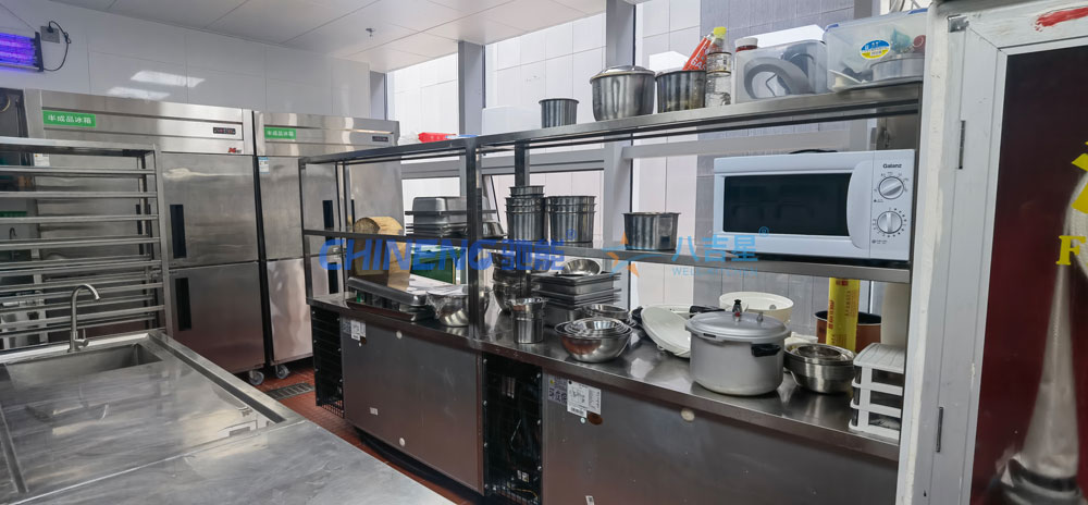 深圳建设集团员工食堂厨房洗消间